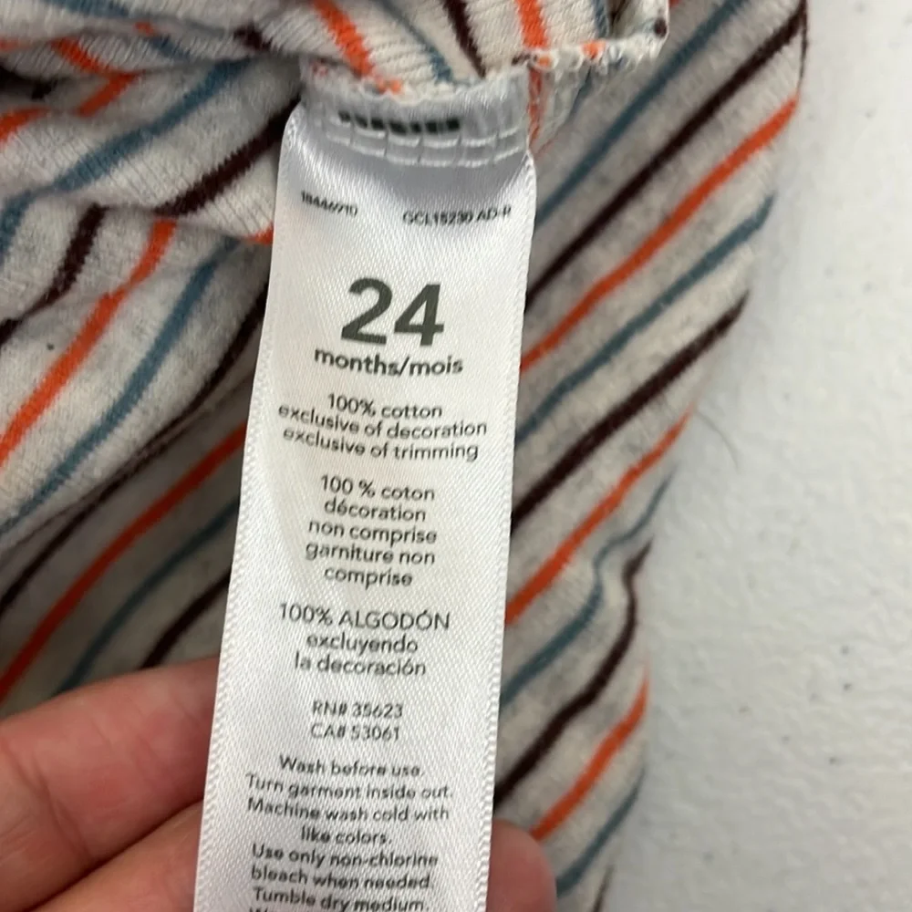 Carter’s striped bear long sleeve onsie 24 months - Picture 6 of 6